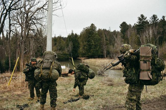 Руслан Пухов предложил способ получить снаряжение для спецоперации на Украине за границей